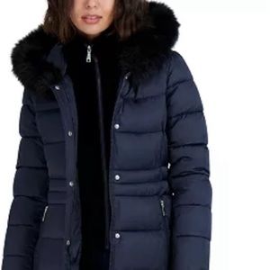 NWT Tahari puffer coat with faux fur trim